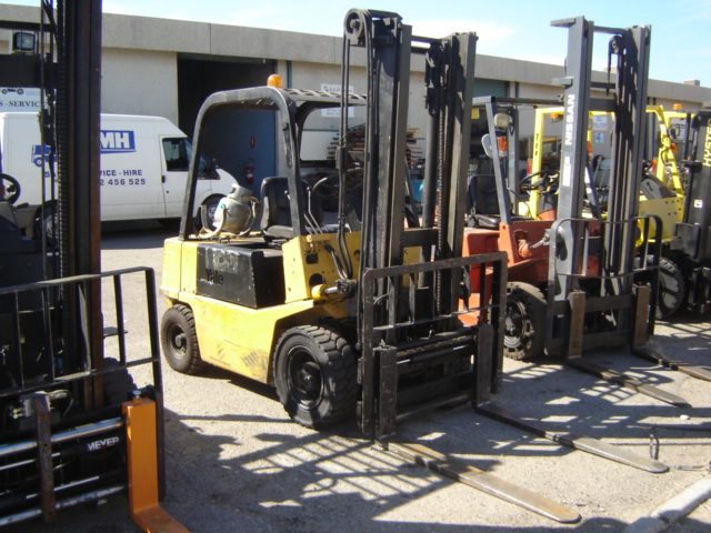 Yale Forklift    F4