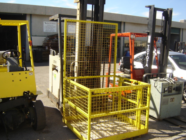 Crown Electric Forklift  F7